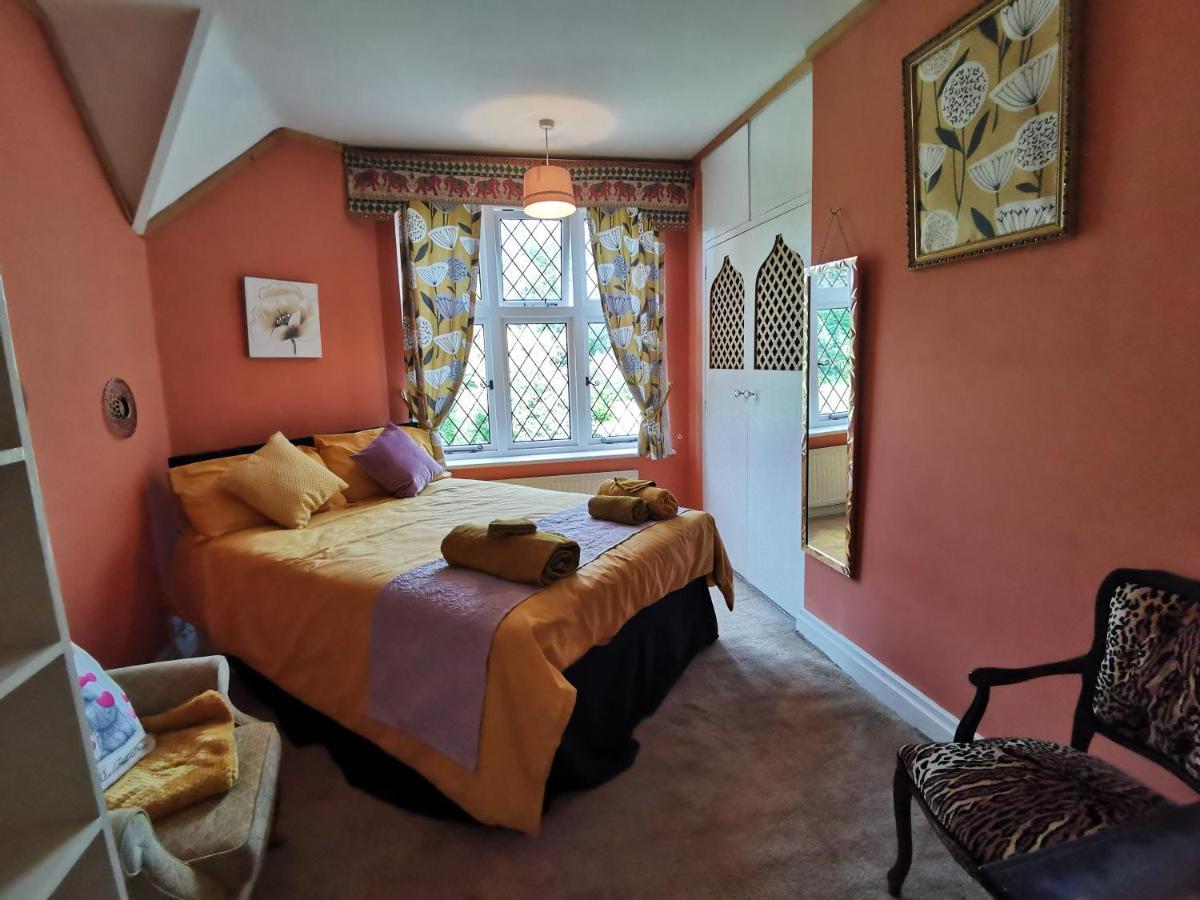Ferienwohnung Peaceful Retreat Hideaway Surrey Esher Exterior foto
